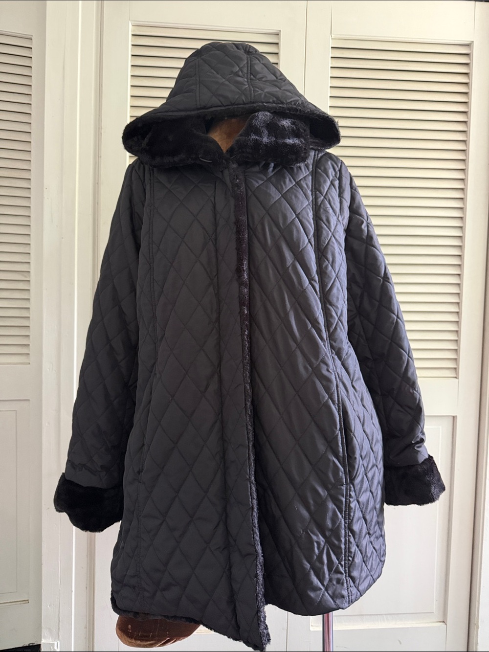 dennis basso Quilted Reversible Fur Puffer Coat in Black XL